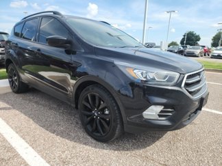 Used 2019 Ford Escape SE image 1