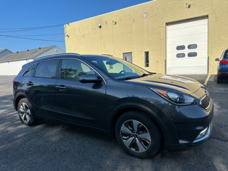 Used 2019 Kia Niro LX image 1