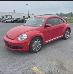 Used 2012 Volkswagen Beetle 2.5 image 1
