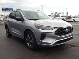 Used 2023 Ford Escape ST-Line image 1