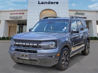 Used 2022 Ford Bronco Sport Outer Banks image 1