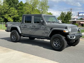 Used 2021 Jeep Gladiator Overland w/ Cold Weather Group image 1