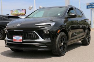 Used 2024 Buick Encore GX Sport Touring image 1