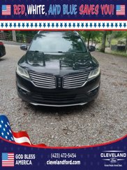 Used 2016 Lincoln MKC Reserve image 1