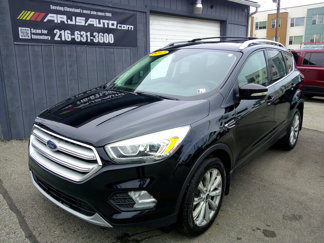 Used 2017 Ford Escape Titanium image 1