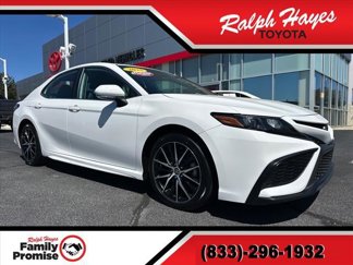 Certified 2023 Toyota Camry SE image 1