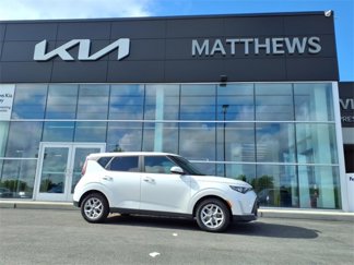Certified 2023 Kia Soul LX w/ LX Technology Package image 1