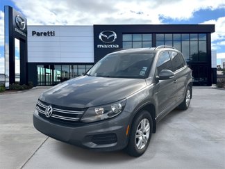 Used 2016 Volkswagen Tiguan S image 1