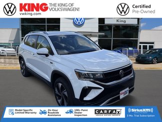 Certified 2024 Volkswagen Taos SE image 1