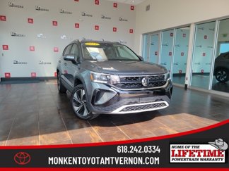 Used 2024 Volkswagen Taos SE image 1