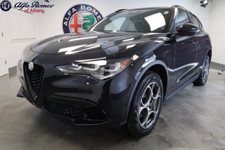 New 2025 Alfa Romeo Stelvio Sprint w/ Convenience Package image 1