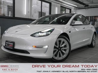 Used 2022 Tesla Model 3 Long Range image 1