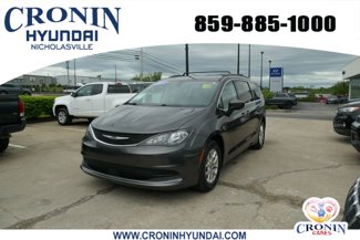 Used 2021 Chrysler Voyager Lxi image 1
