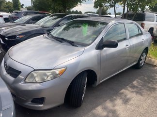 Used 2010 Toyota Corolla LE image 1