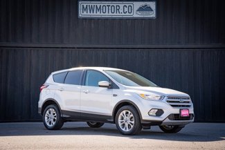 Used 2019 Ford Escape SE image 1