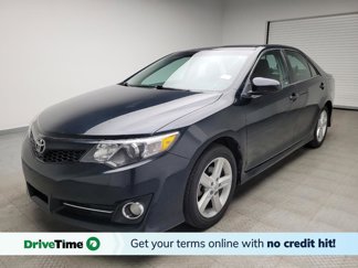 Used 2014 Toyota Camry SE image 1