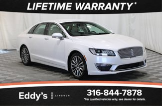 Used 2020 Lincoln MKZ image 1
