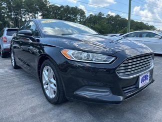 Used 2013 Ford Fusion SE image 1