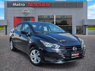 Certified 2023 Nissan Versa S w/ Trunk Package image 1