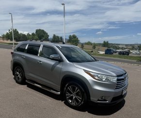Used 2016 Toyota Highlander XLE image 1