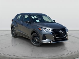 New 2025 Nissan Kicks Play S image 1
