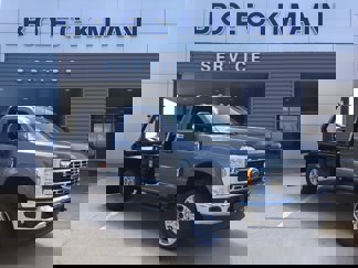 New 2025 Ford F350 XLT image 1