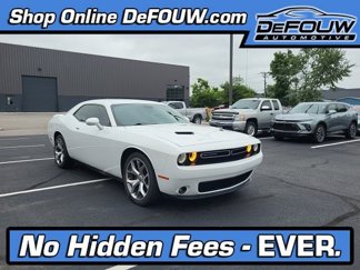 Used 2016 Dodge Challenger SXT Plus image 1