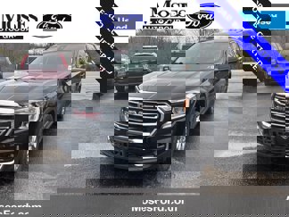 Used 2024 GMC Terrain SLT image 1