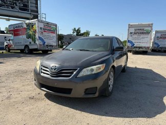 Used 2011 Toyota Camry image 1