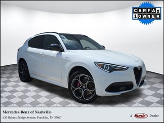 Used 2022 Alfa Romeo Stelvio Veloce image 1