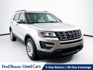 Used 2016 Ford Explorer 4WD image 1
