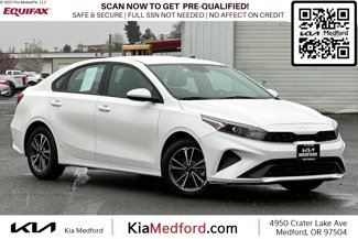 Used 2022 Kia Forte LXS image 1