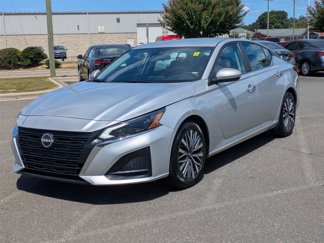 Used 2023 Nissan Altima 2.5 SV image 1