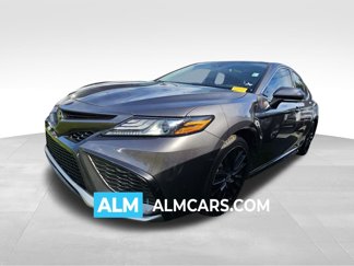 Used 2021 Toyota Camry XSE image 1