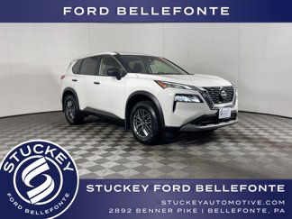 Used 2023 Nissan Rogue S image 1