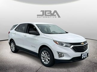 Used 2020 Chevrolet Equinox LS w/ LS Convenience Package image 1