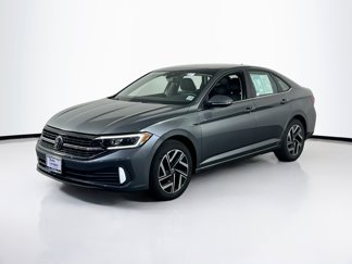 Used 2022 Volkswagen Jetta SEL image 1