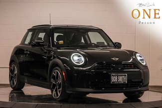 Used 2025 MINI Cooper S image 1
