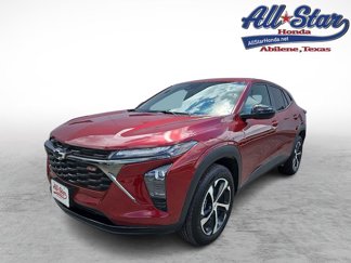 Used 2025 Chevrolet Trax RS w/ Driver Confidence Package image 1