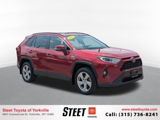 Used 2021 Toyota RAV4 XLE Premium image 1