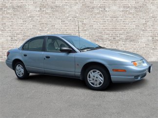 Used 2002 Saturn S-Series Spring Special image 1