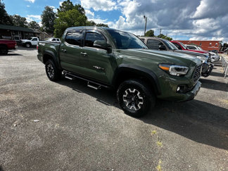 Used 2021 Toyota Tacoma TRD Off-Road image 1