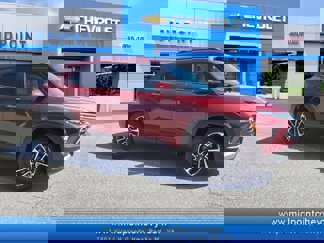 New 2025 Chevrolet TrailBlazer LT w/ Convenience Package image 1