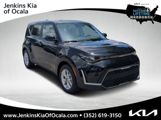 New 2025 Kia Soul LX image 1