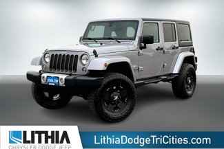 Used 2015 Jeep Wrangler Unlimited Sahara w/ Connectivity Group image 1