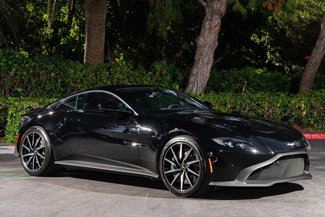 Used 2020 Aston Martin V8 Vantage Coupe image 1