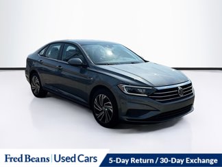 Used 2021 Volkswagen Jetta SEL image 1