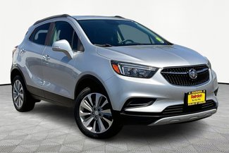 Used 2017 Buick Encore Preferred image 1