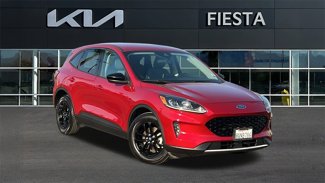 Used 2020 Ford Escape SE Sport image 1