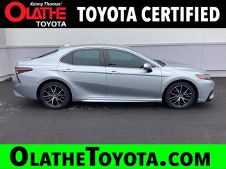 Certified 2021 Toyota Camry SE image 1